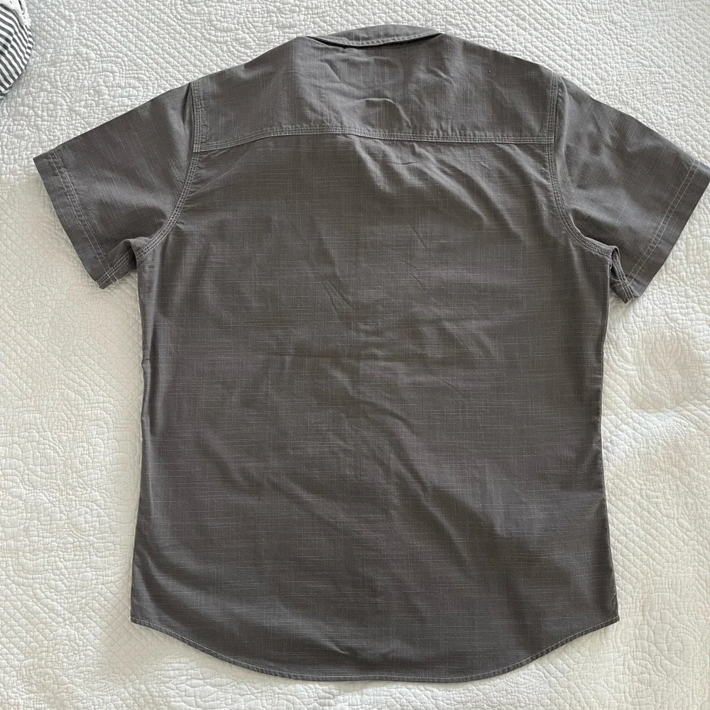 GH Bass & Co Mens Short Sleeve Button down collared Shirt men’s Large - Picture 4 of 10